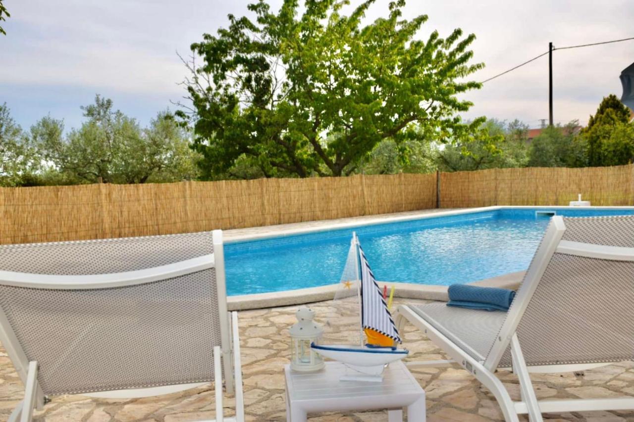 Sanja Apartments Sveti Servul Novigrad  Ngoại thất bức ảnh