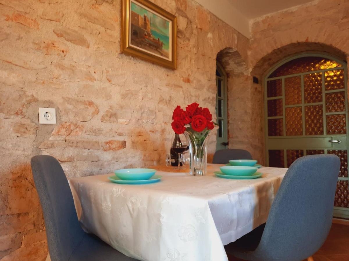 Sanja Apartments Sveti Servul Novigrad  Ngoại thất bức ảnh