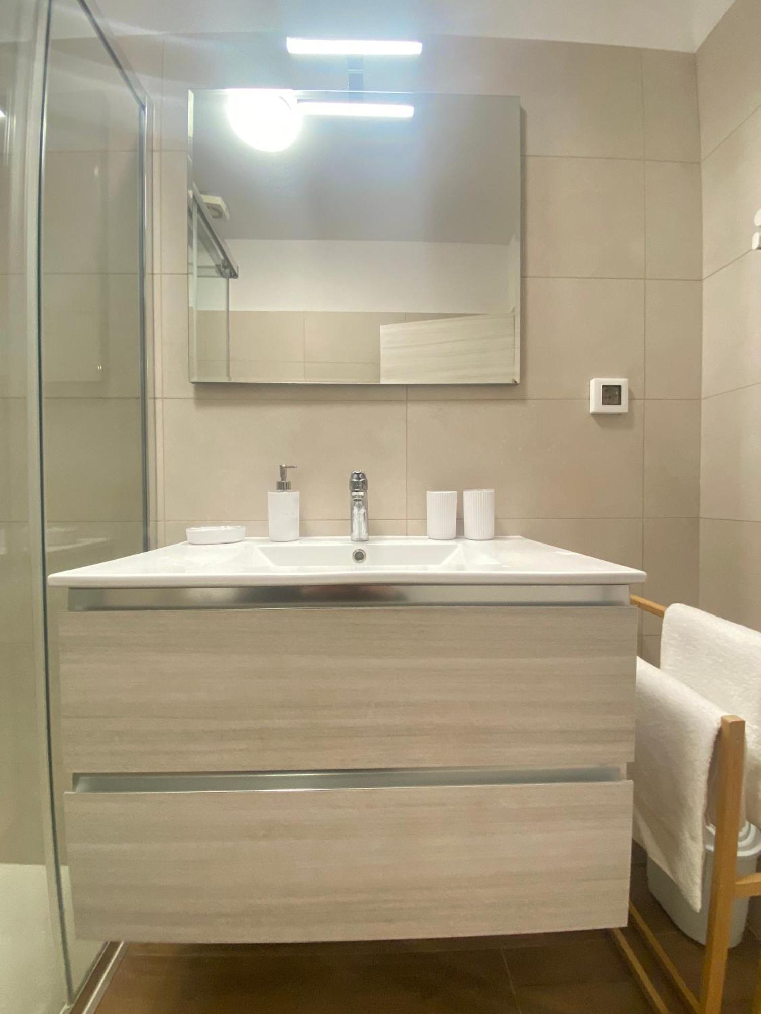 Sanja Apartments Sveti Servul Novigrad  Ngoại thất bức ảnh